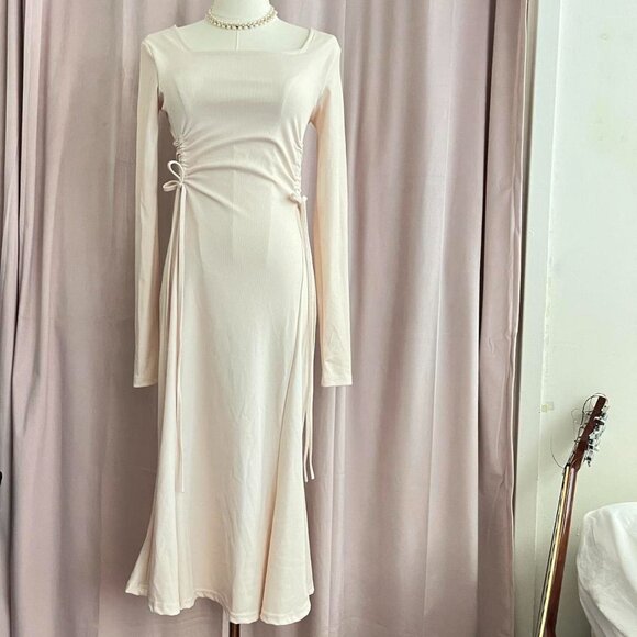 Korean Cream Midi Dress With Ties - Picture 6 of 6